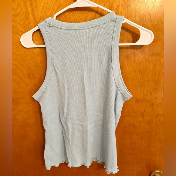 NWT Old Navy light blue tank top - Picture 4 of 4